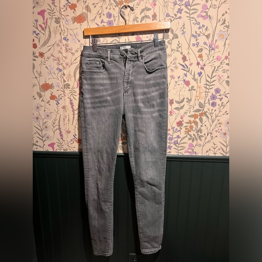 LOFT grey skinny jeans